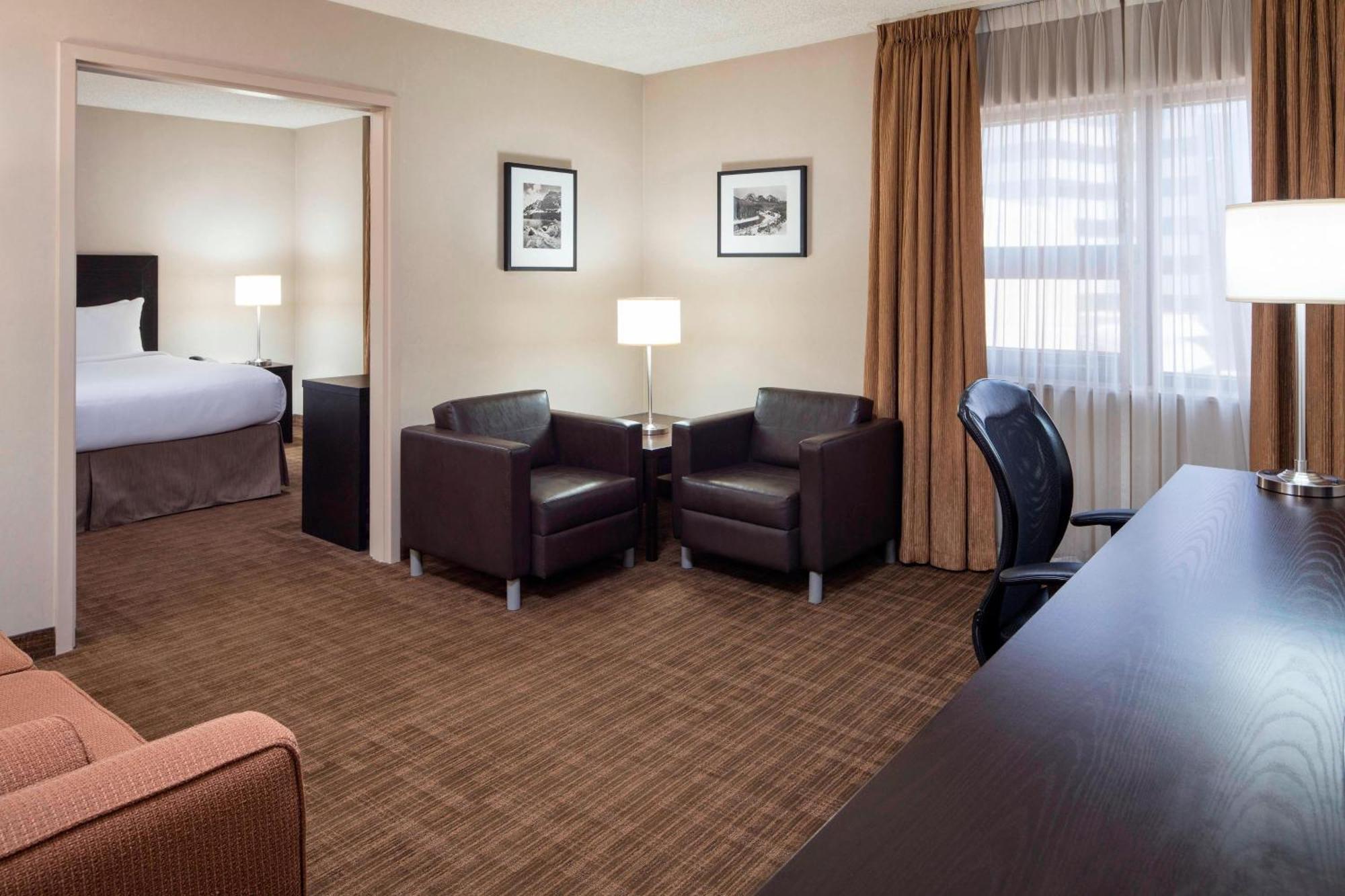 Delta Hotels Calgary Airport In-Terminal Eksteriør billede